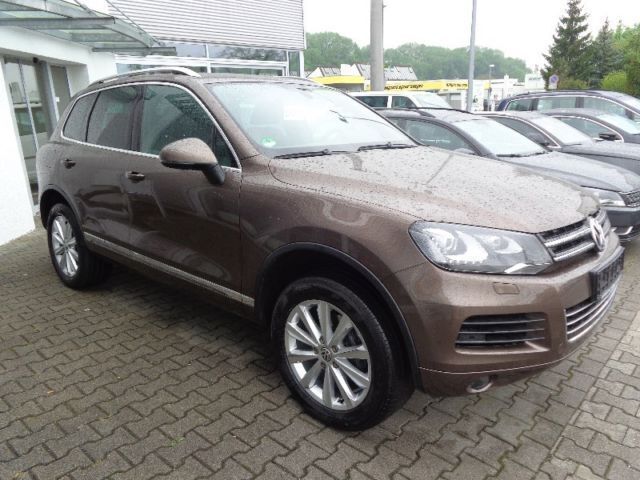 Gebraucht VW Touareg 245 PS (180 kW) 2012 Braun metallic SUV