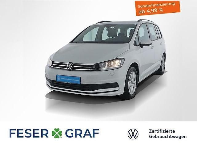 Pure white Gebraucht 2024 VW Touran Comfortline Van / Kleinbus | 30.450 € (Guter Preis) - Bild 1/2