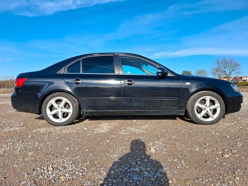 Gebraucht Hyundai Sonata GLS 235 PS (172 kW) 2006 Schwarz Limousine