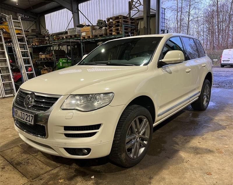 Weiß Gebraucht 2009 VW Touareg SUV | 5.500 € (Superpreis) - Bild 1/4