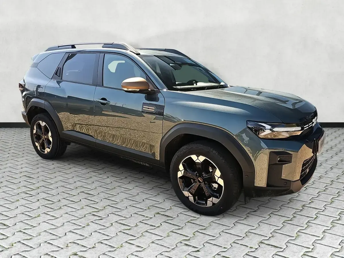 Neu Dacia Bigster Extreme 140 PS (102 kW) 2026 Grün SUV