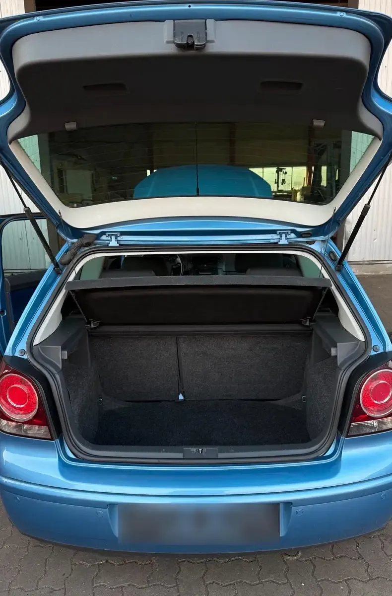 Gebraucht VW Polo 75 PS (55 kW) 2008 Blau Kleinwagen