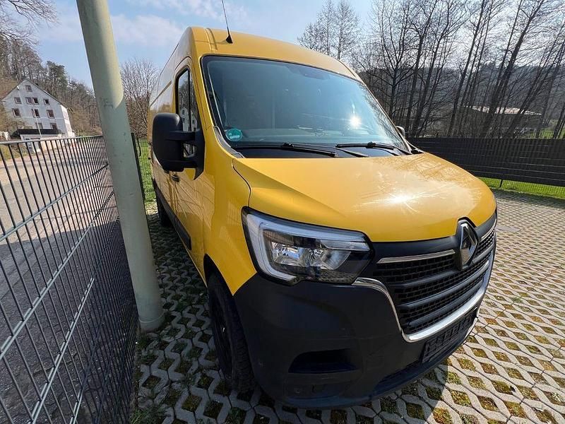 Gebraucht Renault Master 135 PS (99 kW) 2025 Gelb Van / Kleinbus