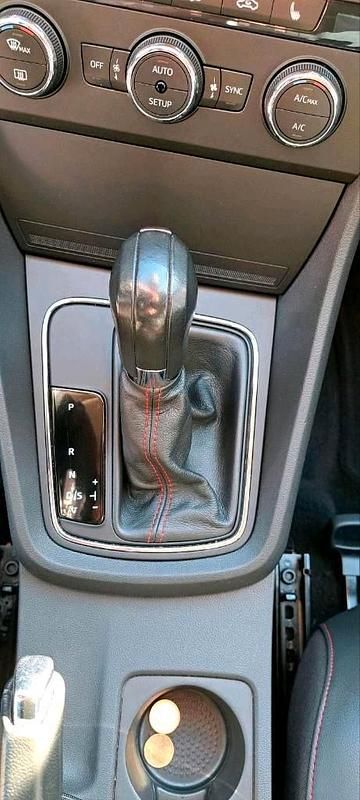 Usata Seat Leon 179 CV (131 kW) 2013 Rosso Coupé