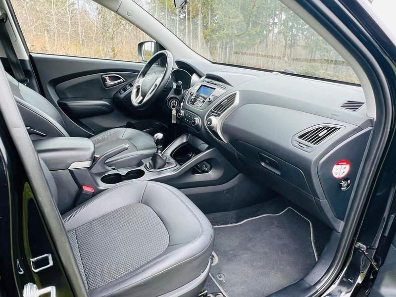Gebraucht Hyundai ix35 135 PS (99 kW) 2012 Schwarz SUV