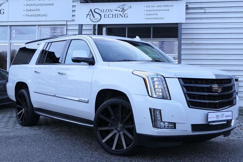 Weiß Gebraucht 2018 Cadillac Escalade SUV | 49.980 € - Bild 1/4