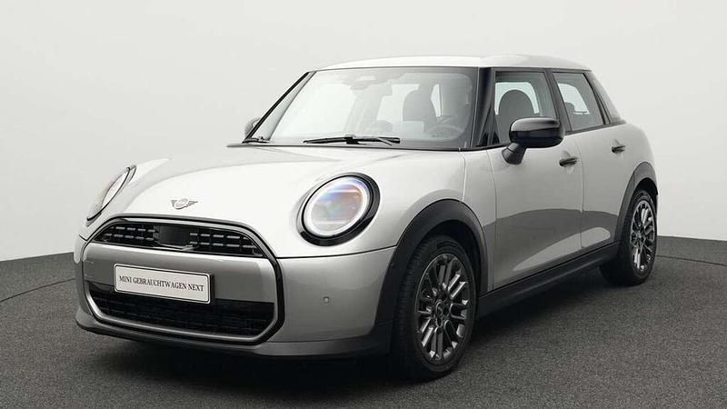 Grau Gebraucht 2024 Mini Cooper Classic Kleinwagen | 25.065 € (Fairer Preis) - Bild 1/4