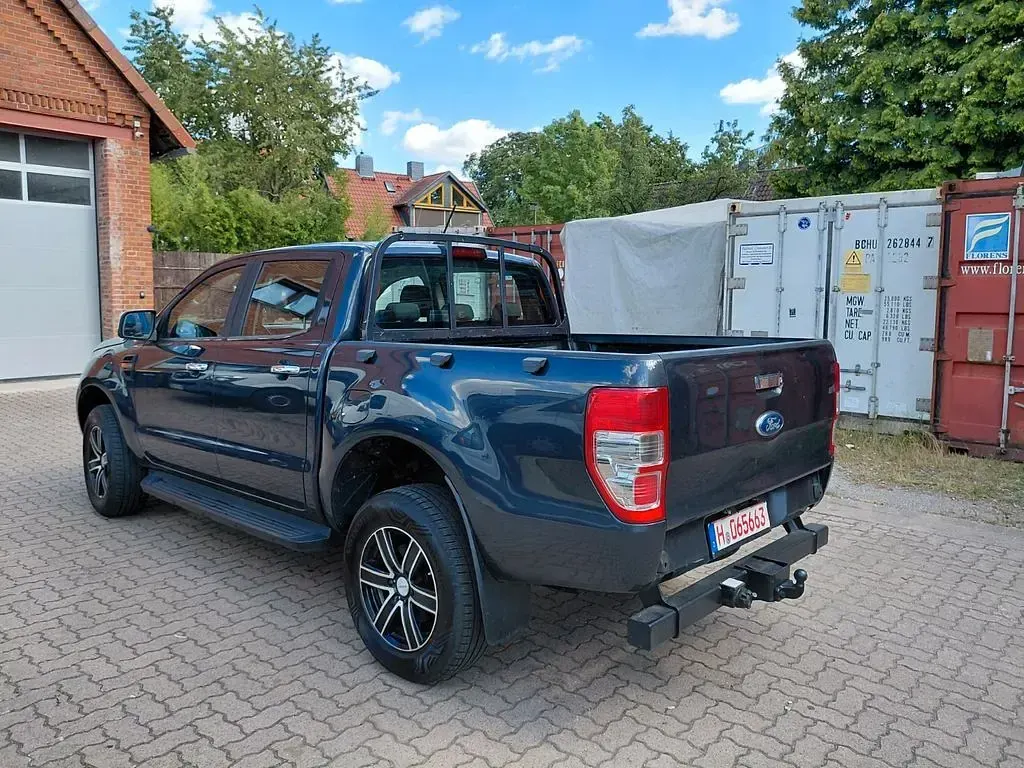 Gebraucht Ford Ranger XLT 170 PS (125 kW) 2019 Grau Pickup
