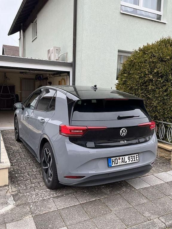 Gebraucht VW ID.3 Pro Performance 150 kW (204 PS) 2023 Grau Kleinwagen