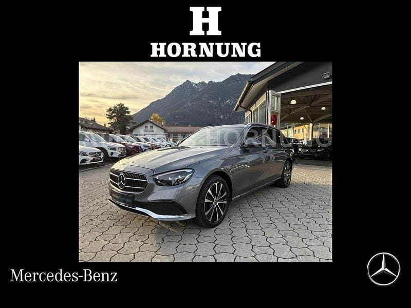 Gebraucht Mercedes E300 306 PS (225 kW) 2022 Metalliclack selenitgrau Limousine