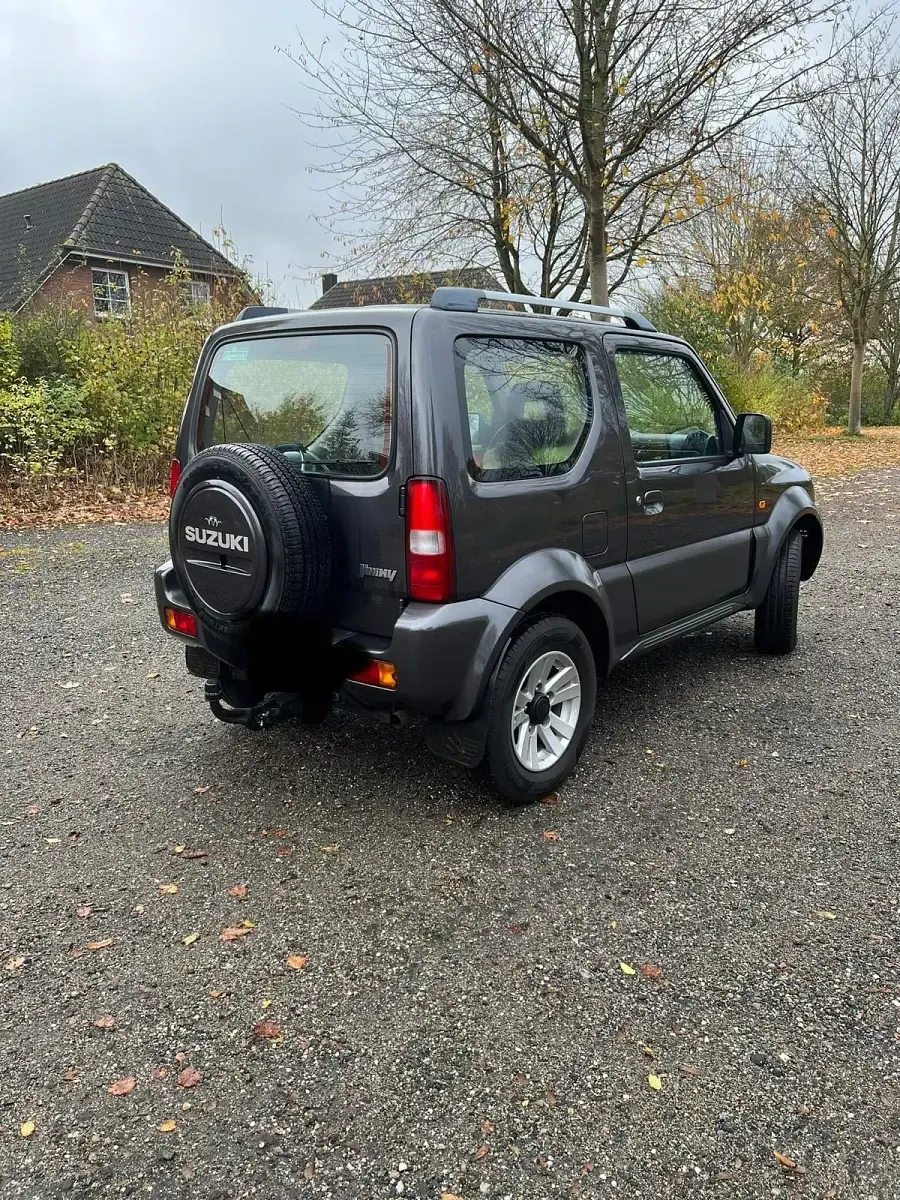 Gebraucht Suzuki Jimny 86 PS (63 kW) 2012 Andere farben SUV
