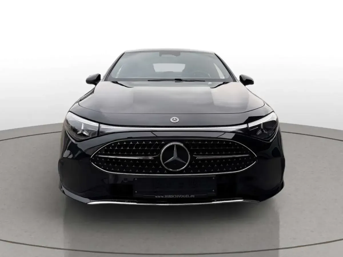 Gebraucht Mercedes CLA180 Progressive 136 PS (100 kW) 2026 Unilack nachtschwarz uni Limousine