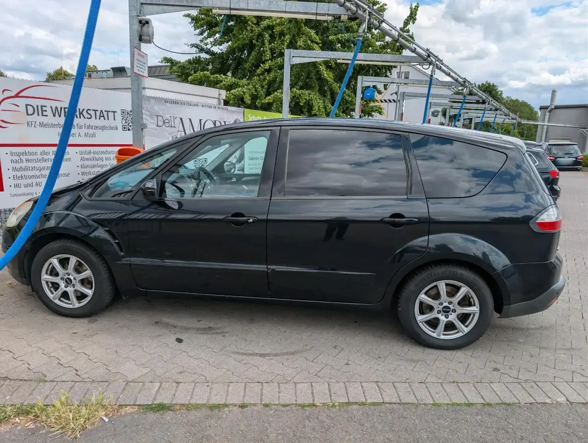 Gebraucht Ford S-MAX S 145 PS (106 kW) 2007 Schwarz Van / Kleinbus