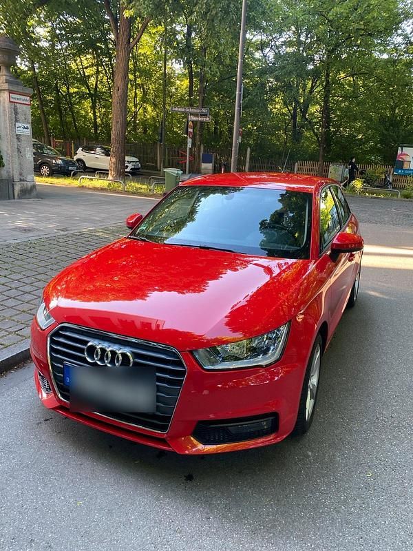 Rot Gebraucht 2016 Audi A1 Sport Kleinwagen | 11.900 € (Fairer Preis) - Bild 1/4