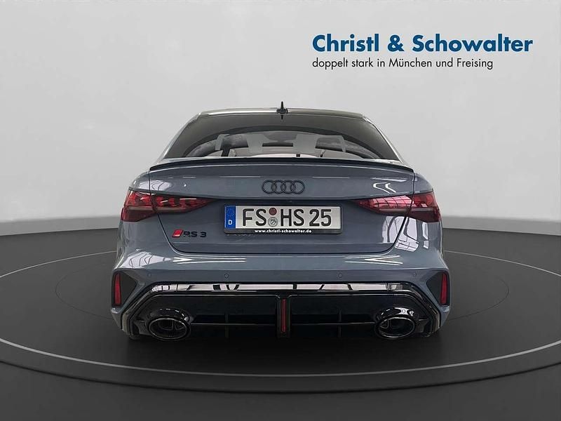 Gebraucht Audi RS3 400 PS (294 kW) 2025 Kemoragrau metallic Limousine