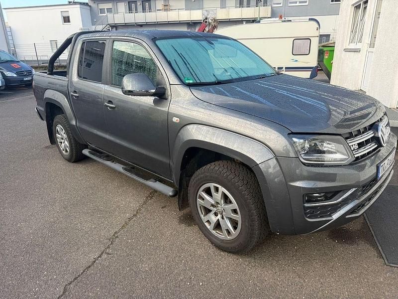 Grau Gebraucht 2017 VW Amarok Abholung | 23.800 € (Etwas zu teuer) - Bild 1/4