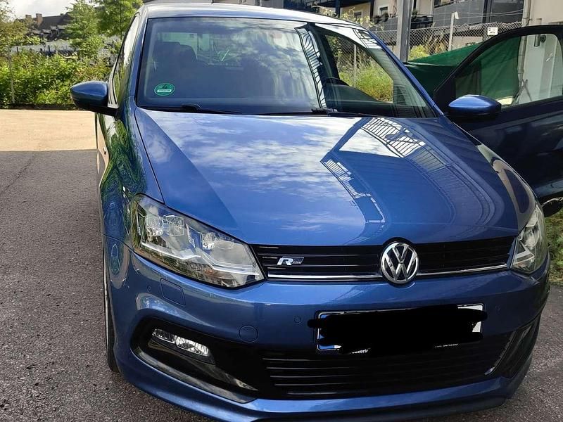 Blau Gebraucht 2014 VW Polo Comfortline Limousine | 7.500 € (Etwas zu teuer) - Bild 1/4