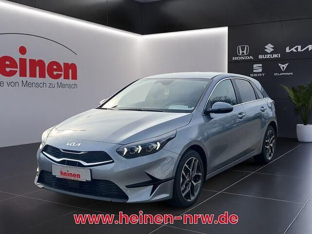 Gebraucht Kia Ceed Platinum 140 PS (102 kW) 2024 Andere farbe Kleinwagen