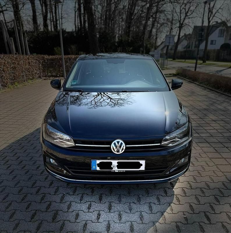 Gebraucht VW Polo Highline 95 PS (69 kW) 2018 Schwarz Kleinwagen