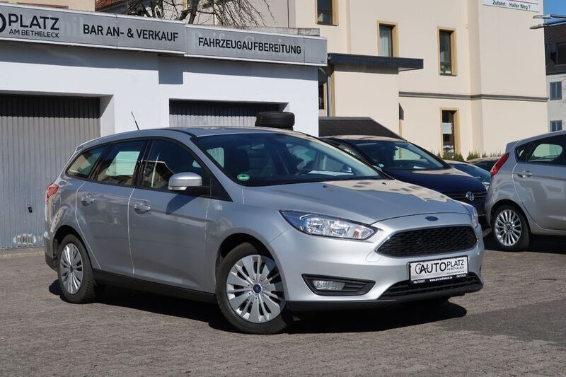 Silber Gebraucht 2015 Ford Focus Kombi | 9.500 € (Fairer Preis) - Bild 1/4