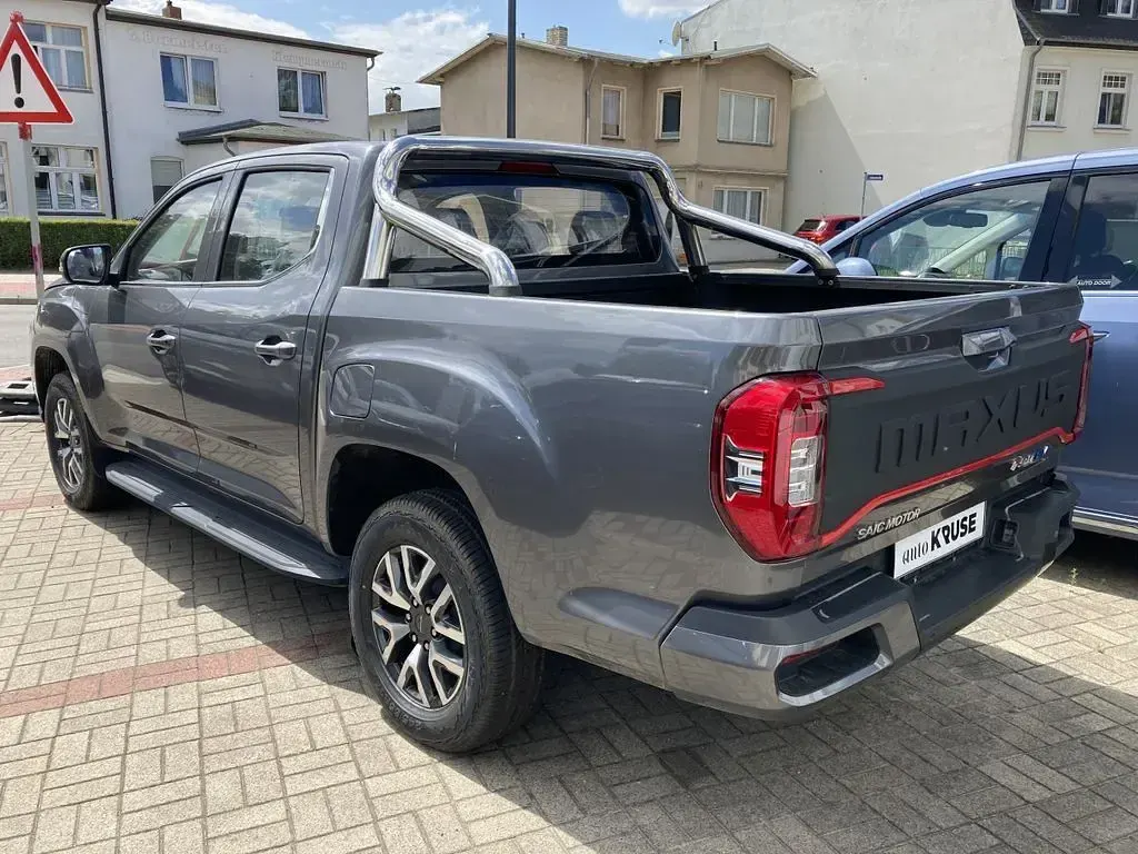 Second-hand Maxus T90 130 kW (177 CP) 2024 Gri Pickup