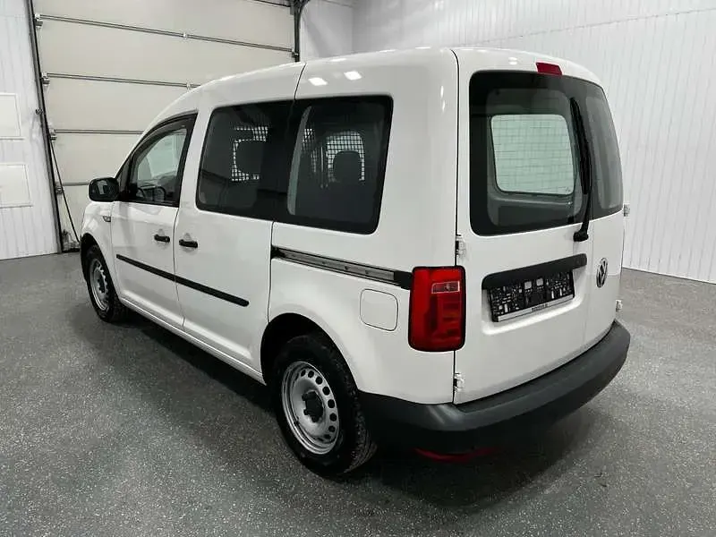 Gebraucht VW Caddy 75 PS (55 kW) 2020 Weiß Van / Kleinbus