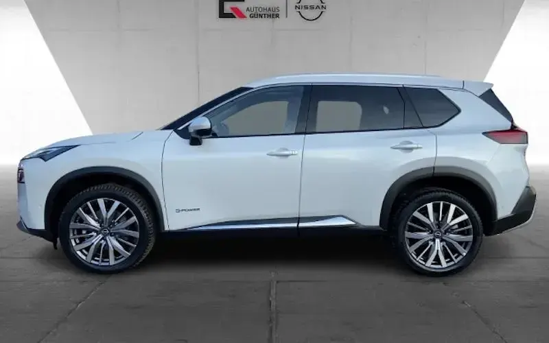Gebraucht Nissan X-Trail Tekna+ 213 PS (156 kW) 2025 Weiß SUV