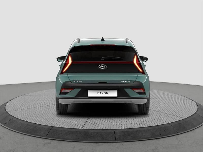 Gebraucht Hyundai Bayon Trend 90 PS (66 kW) 2026 Mangrove green SUV