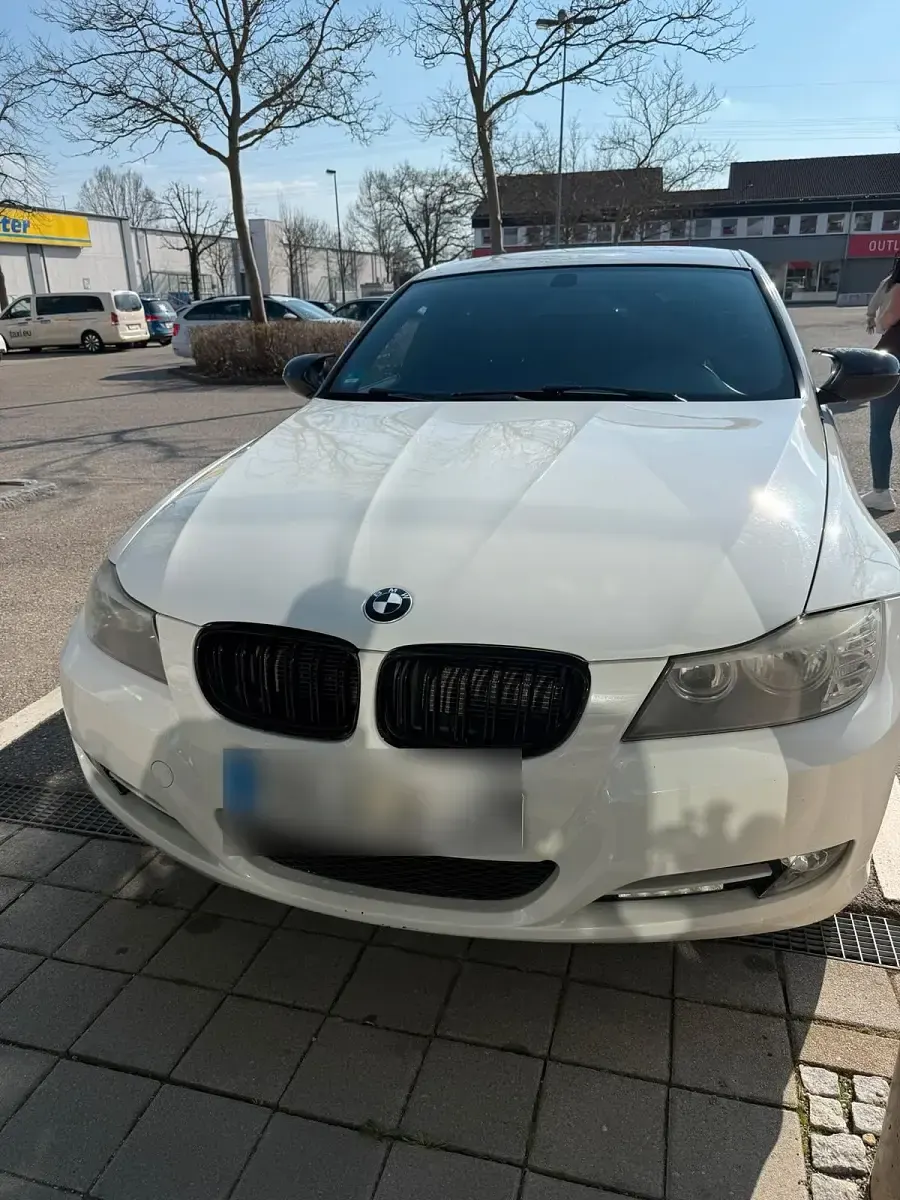 Gebraucht BMW 320 184 PS (135 kW) 2012 Weiß Kombi