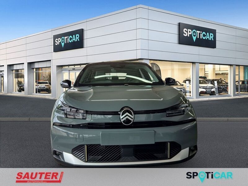 Neu Citroën C4 PureTech 131 PS (96 kW) 2025 Grün Limousine