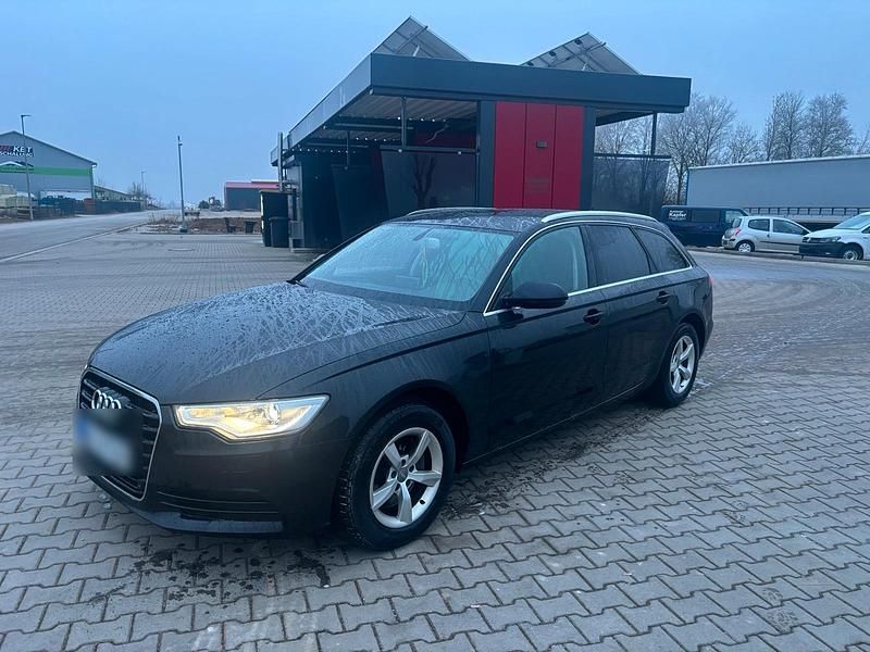 Gebraucht Audi A6 190 PS (139 kW) 2014 Schwarz Kombi