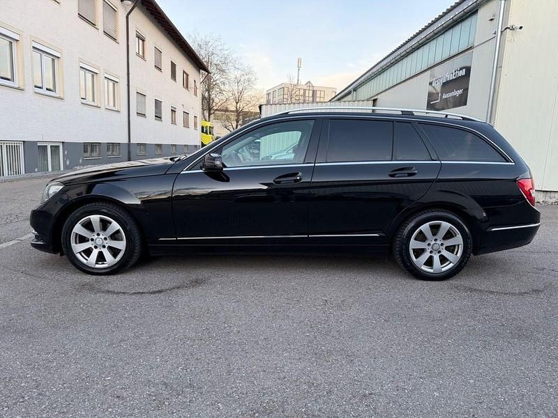 Gebraucht Mercedes C250 204 PS (150 kW) 2013 Schwarz Limousine
