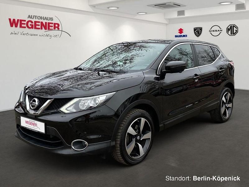 Black (m) Gebraucht 2016 Nissan Qashqai 360º SUV | 14.990 € (Etwas zu teuer) - Bild 1/4