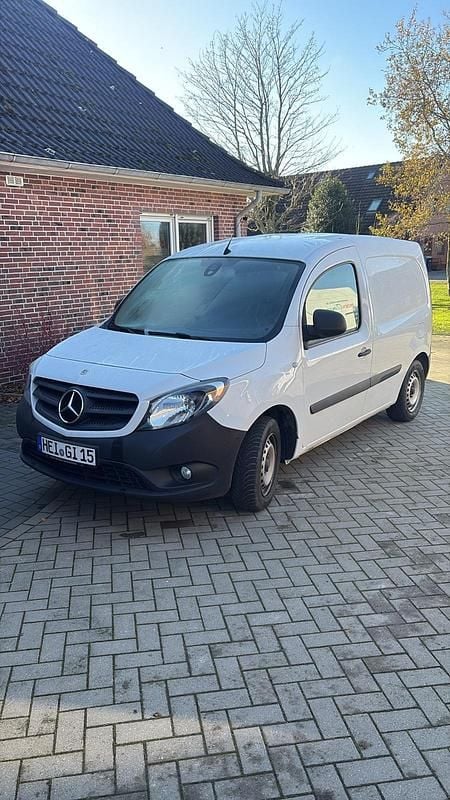 Gebraucht Mercedes Citan 111 110 PS (80 kW) 2021 Weiß Van / Kleinbus