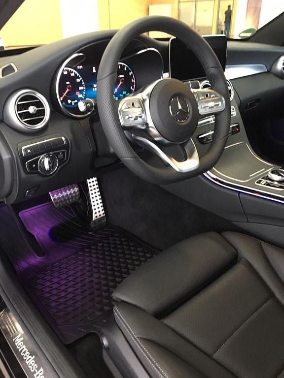 Gebraucht Mercedes C200 184 PS (135 kW) 2018 Schwarz Limousine