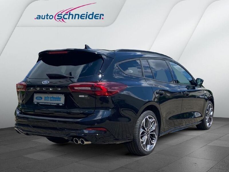 Gebraucht Ford Focus ST-Line 155 PS (114 kW) 2023 Schwarz Kombi