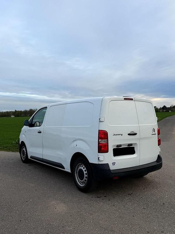 Gebraucht Citroën Jumpy 2019 Weiß Van / Kleinbus