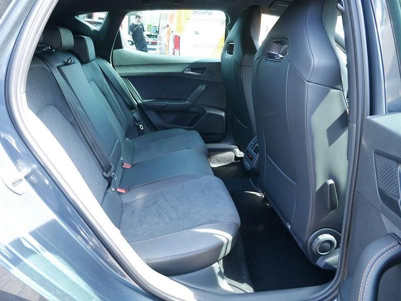 Gebraucht Cupra Leon VZ 300 PS (220 kW) 2025 Magnetic grau Limousine