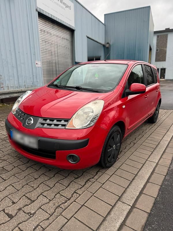 Rot Gebraucht 2007 Nissan Note Van / Kleinbus | 2.500 € (Fairer Preis) - Bild 1/4
