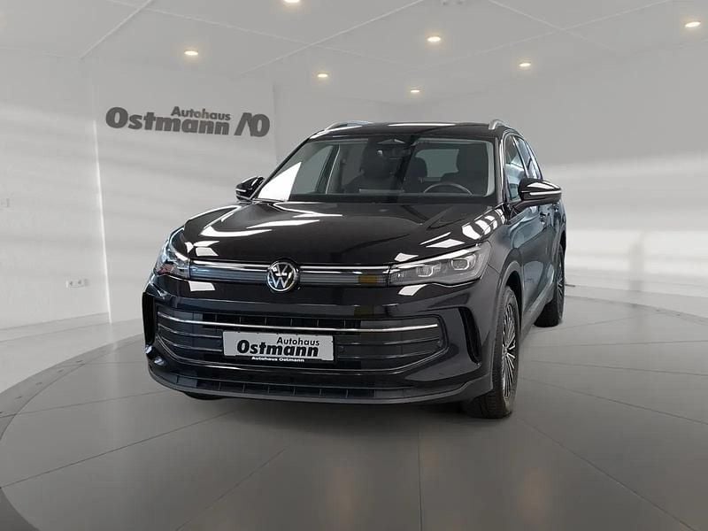 Schwarz Gebraucht 2024 VW Tiguan Life SUV | 32.870 € (Fairer Preis) - Bild 1/4