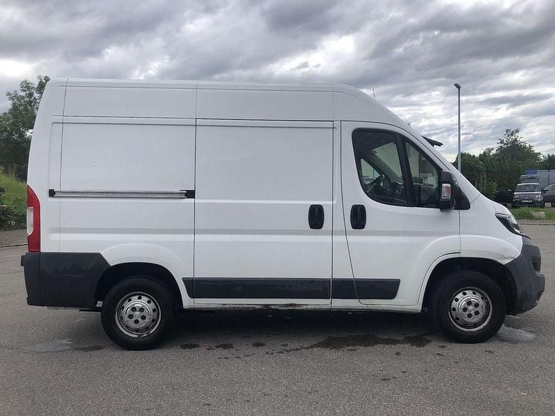 Gebraucht Peugeot Boxer 110 PS (80 kW) 2015 Weiß Van