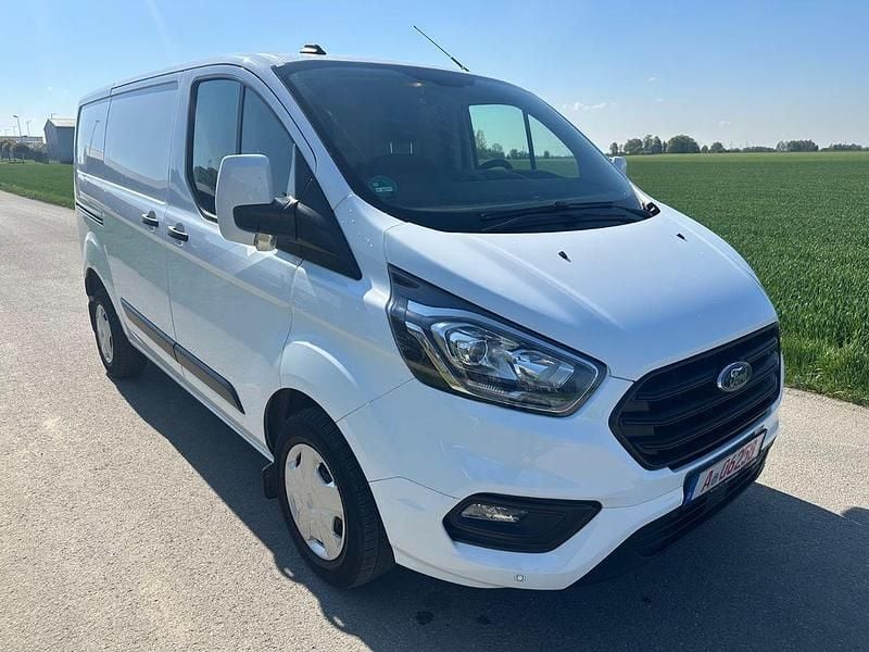 Usata Ford Transit Custom 105 CV (77 kW) 2020 Bianco Monovolume