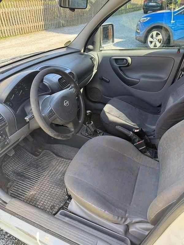 Usata Opel Combo 65 CV (47 kW) 2002 Monovolume