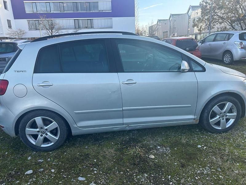 Gebraucht VW Golf Plus Cross Team 105 PS (77 kW) 2011 Silber Van / Kleinbus