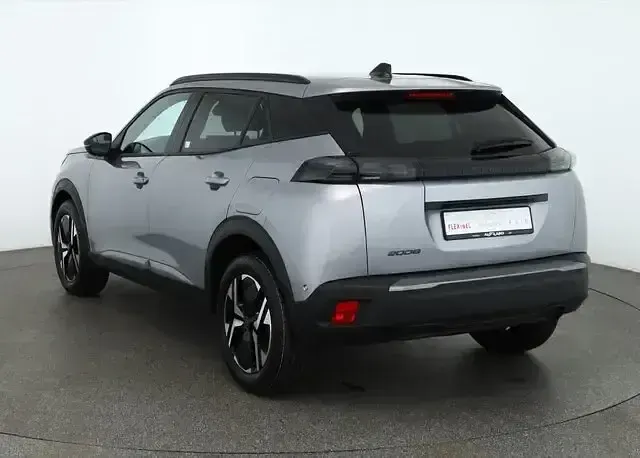 Gebraucht Peugeot 2008 101 PS (74 kW) 2025 Andere SUV