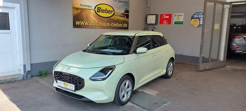 Neu Suzuki Swift Comfort 83 PS (61 kW) 2025 Gelb Limousine