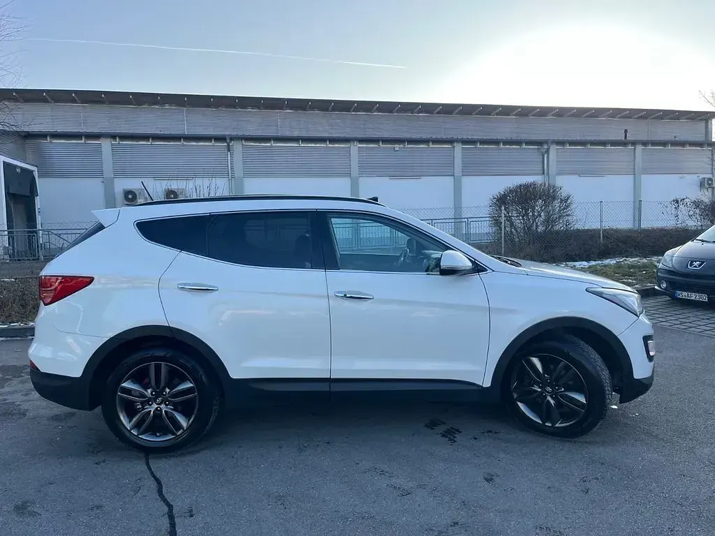Gebraucht Hyundai Santa Fe Style 197 PS (144 kW) 2014 Weiß SUV