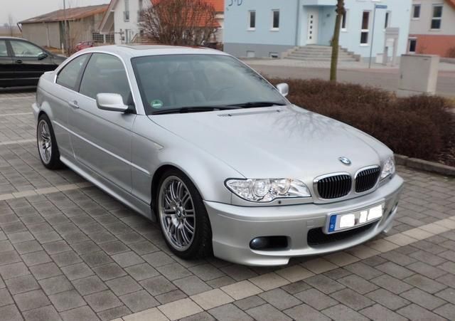 Gebraucht BMW 320 170 PS (125 kW) 2003 Silber metallic Coupé