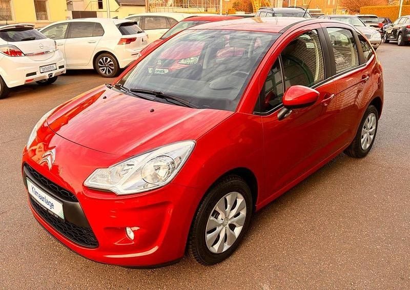 Gebraucht Citroën C3 Tendance 73 PS (53 kW) 2010 Rot Limousine