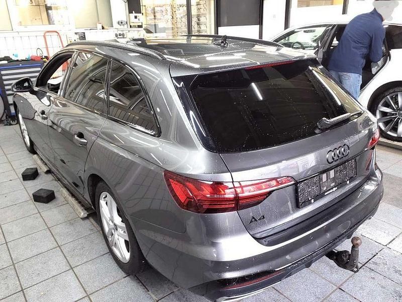 Gebraucht Audi A4 Competition 204 PS (150 kW) 2023 Daytonagrau perleffekt Kombi